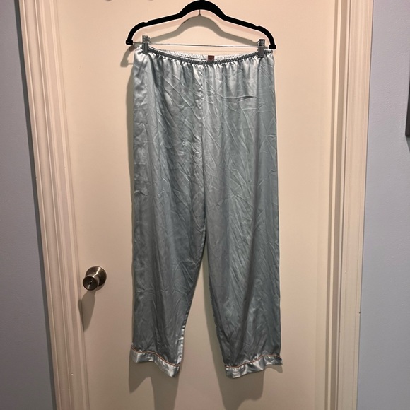 Light Blue Pyjamas Set - Picture 8 of 12